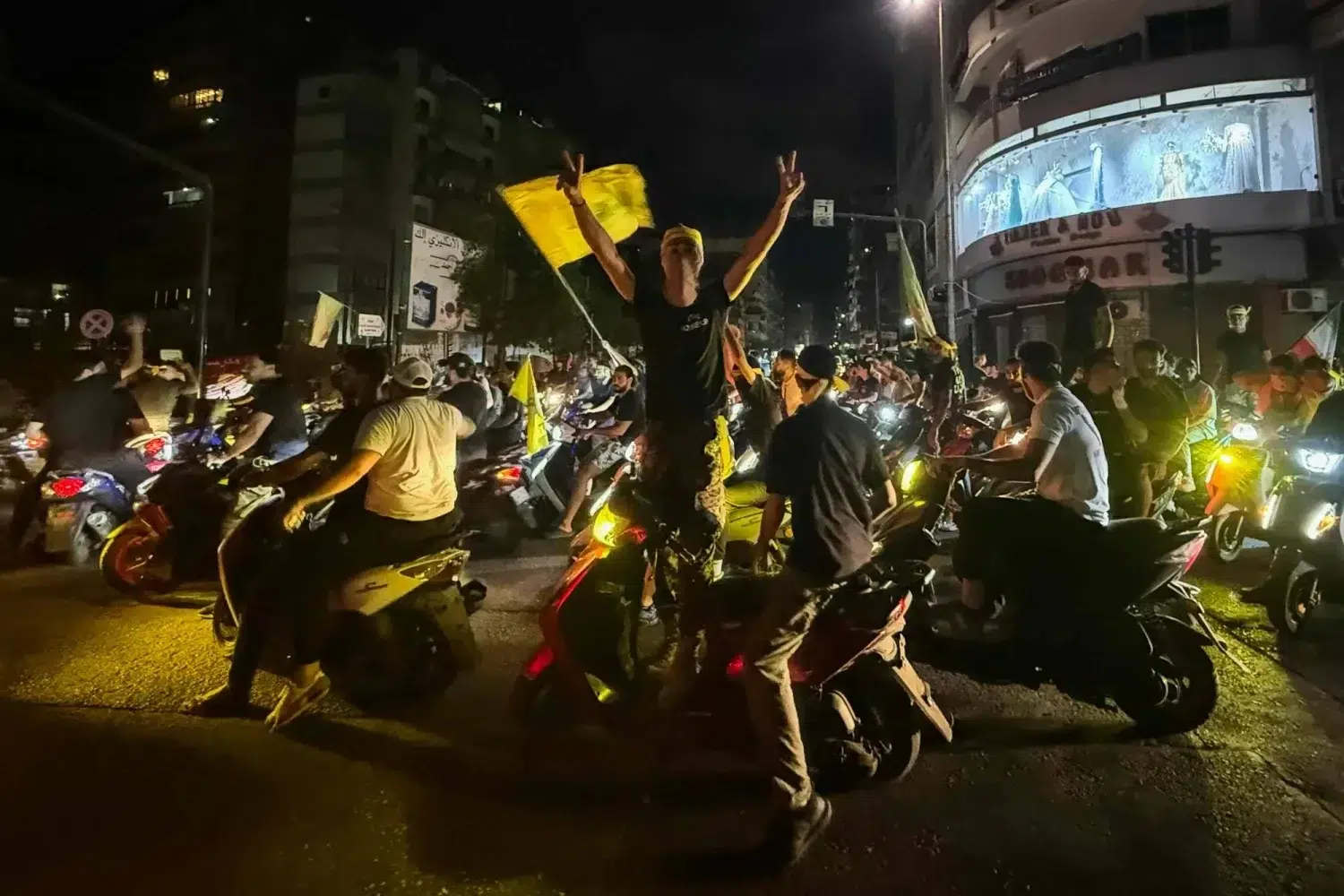 اراء و اقلام الدستور – عندما تصبح الخيانة أداة حكم – صوت لبنان – صوت لبنان