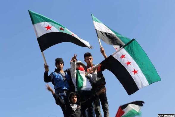 اراء و اقلام الدستور – بين حماية منظمة التحرير الفلسطينية والحركة الوطنية والحلم بسوريا الكبرى.. الأسد ضيفاً على لبنان عام 1976… – صوت لبنان – صوت لبنان