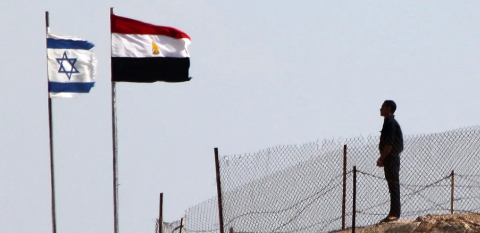 اراء و اقلام الدستور – لأن العدو يأتي دائما من الشرق: عين مصرية على إسرائيل – صوت لبنان – صوت لبنان